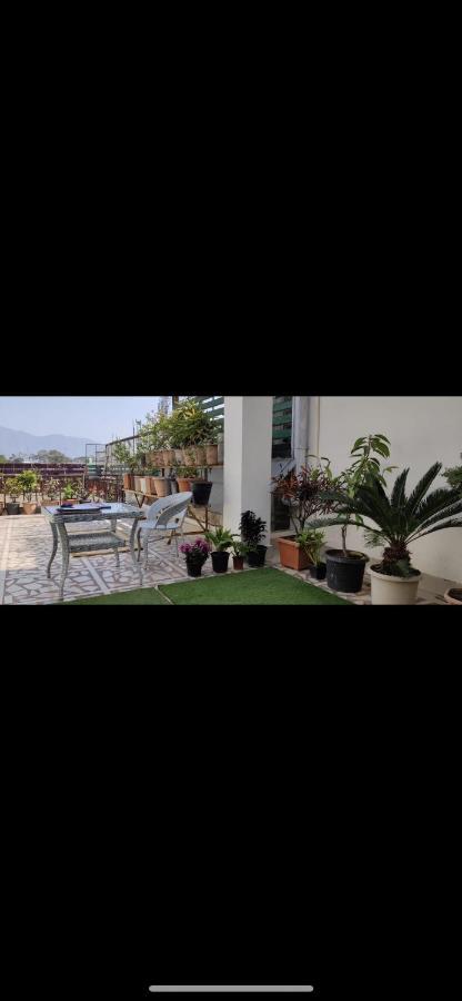 Iranyai Homestay Imphal Eksteriør bilde