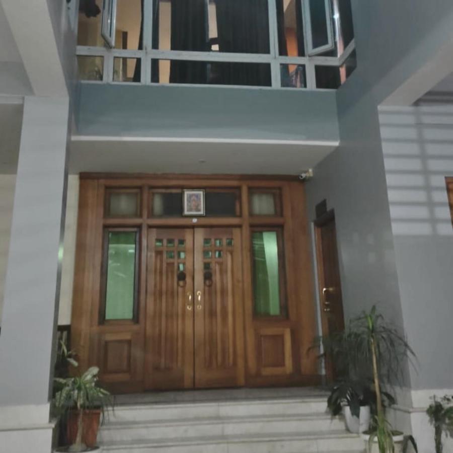 Iranyai Homestay Imphal Eksteriør bilde