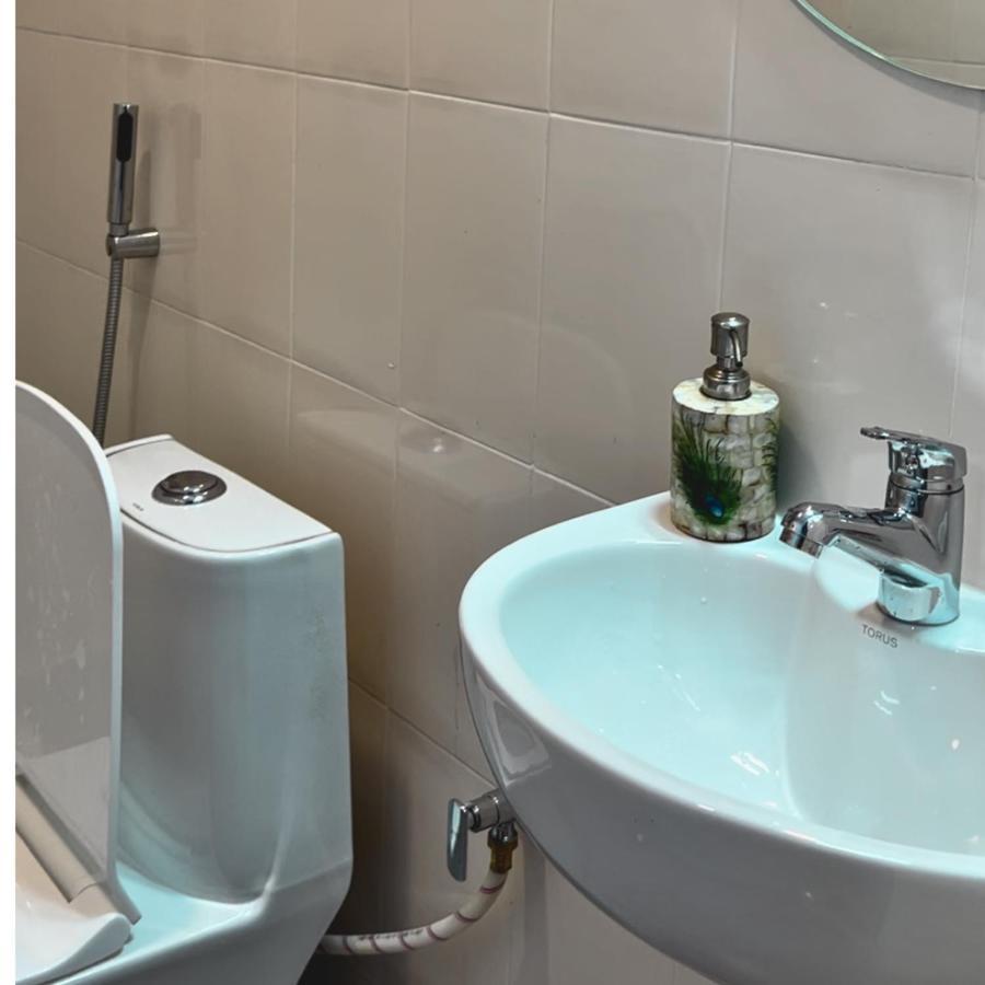 Iranyai Homestay Imphal Eksteriør bilde
